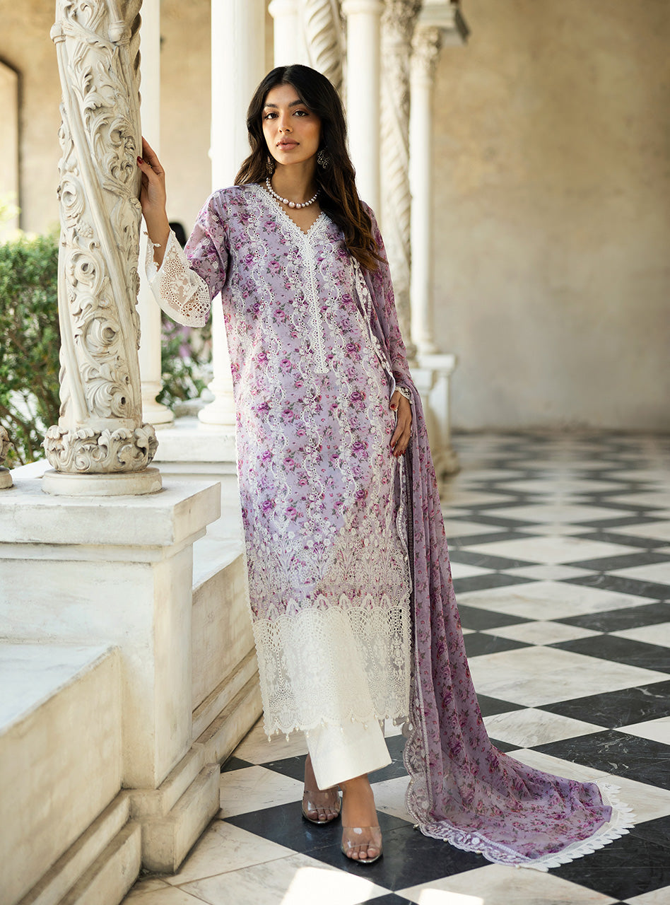Zainab Chottani Lamia-9B
