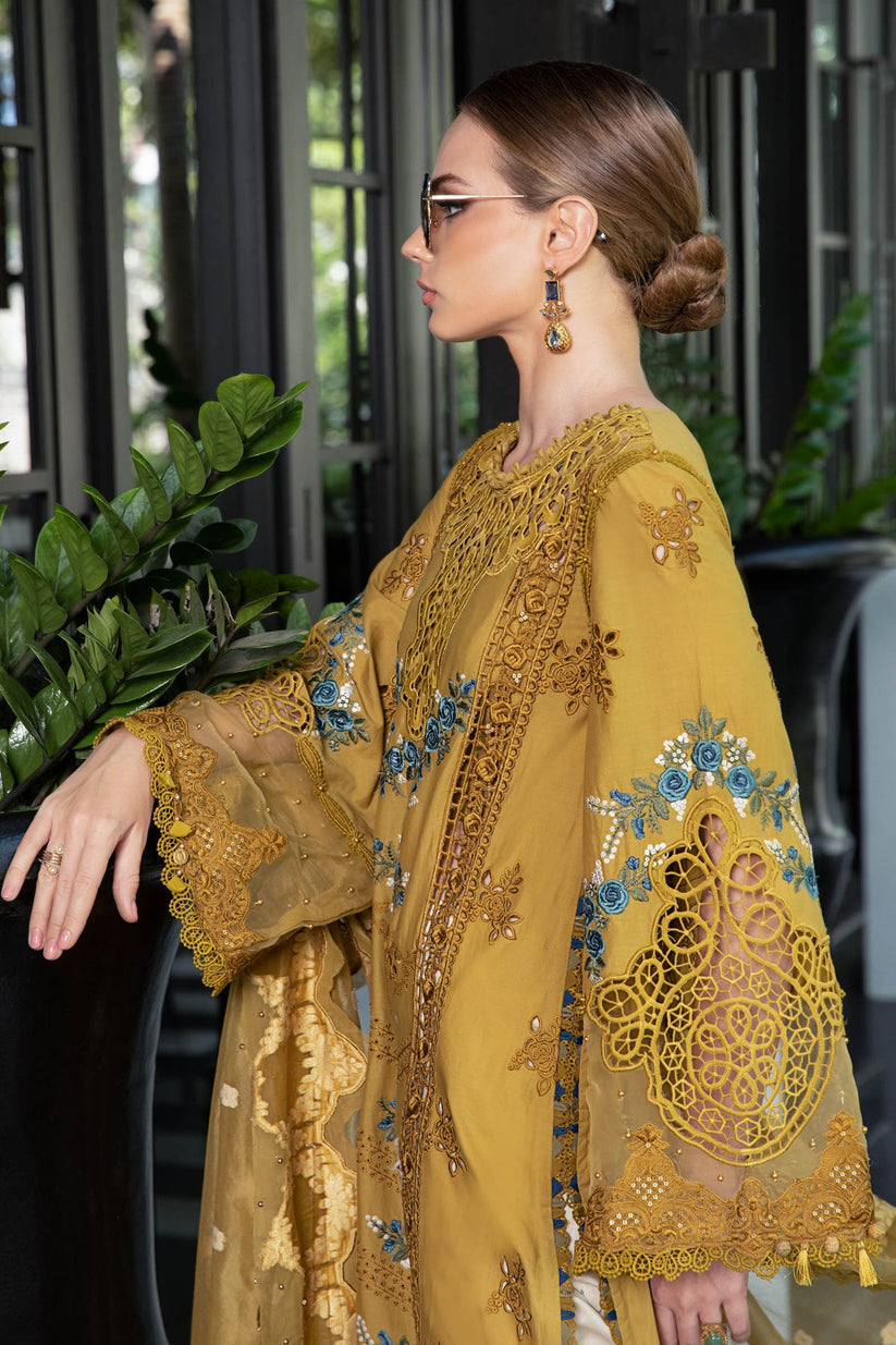 Maria.B Luxury Lawn D6