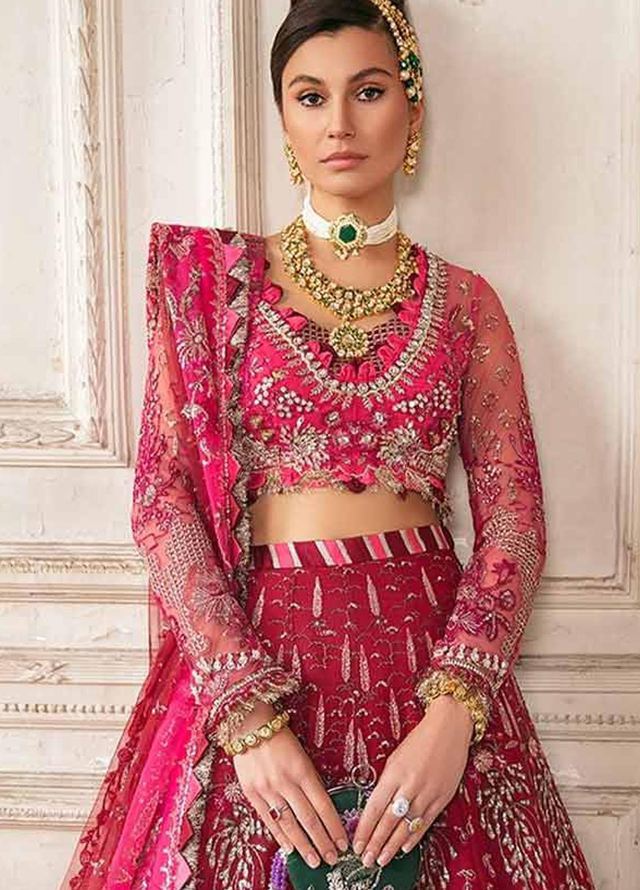 Republic Oeillet Rouge Wedding Wear