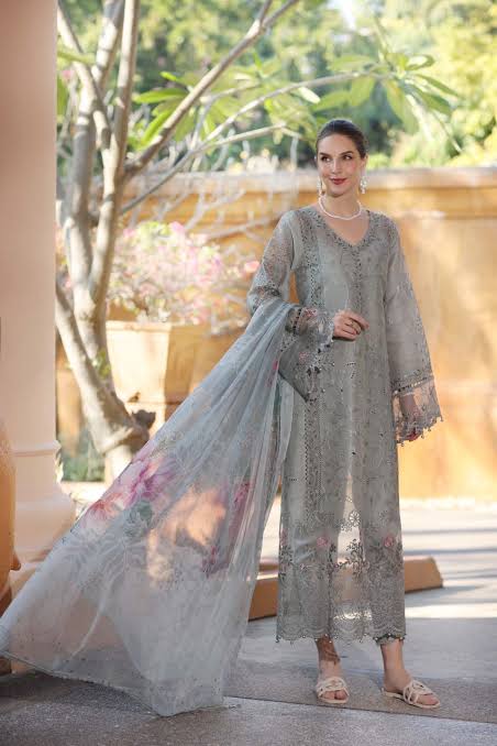 Noor by Sadia Asad D1-A